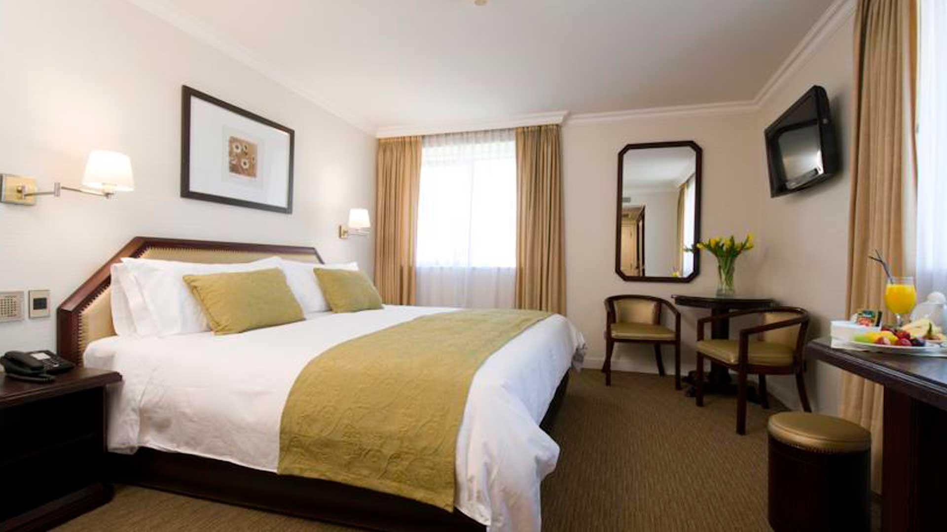 Hotel Wyndham Garden Kennedy Santiago de Chile