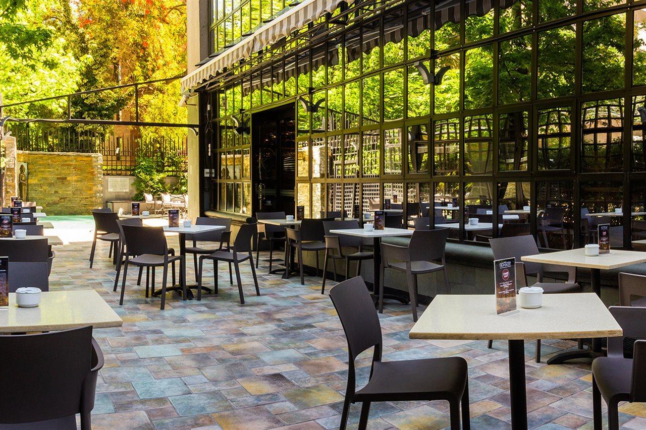 Hotel Wyndham Garden Kennedy 4*